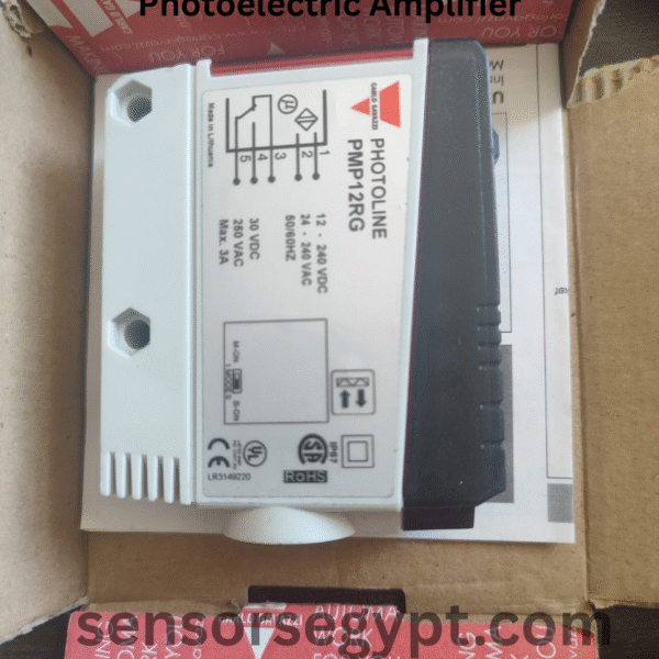 "Precise water flow monitoring with the SMC PF2W720 digital flow switch. Features a clear digital display, 2-16 L/min range, and dual PNP outputs. Buy online in Egypt."